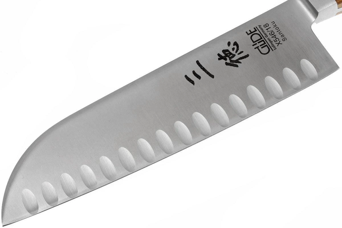 Güde Alpha Olive Santoku Con Borde Granton, X546/18 - Imagen 2